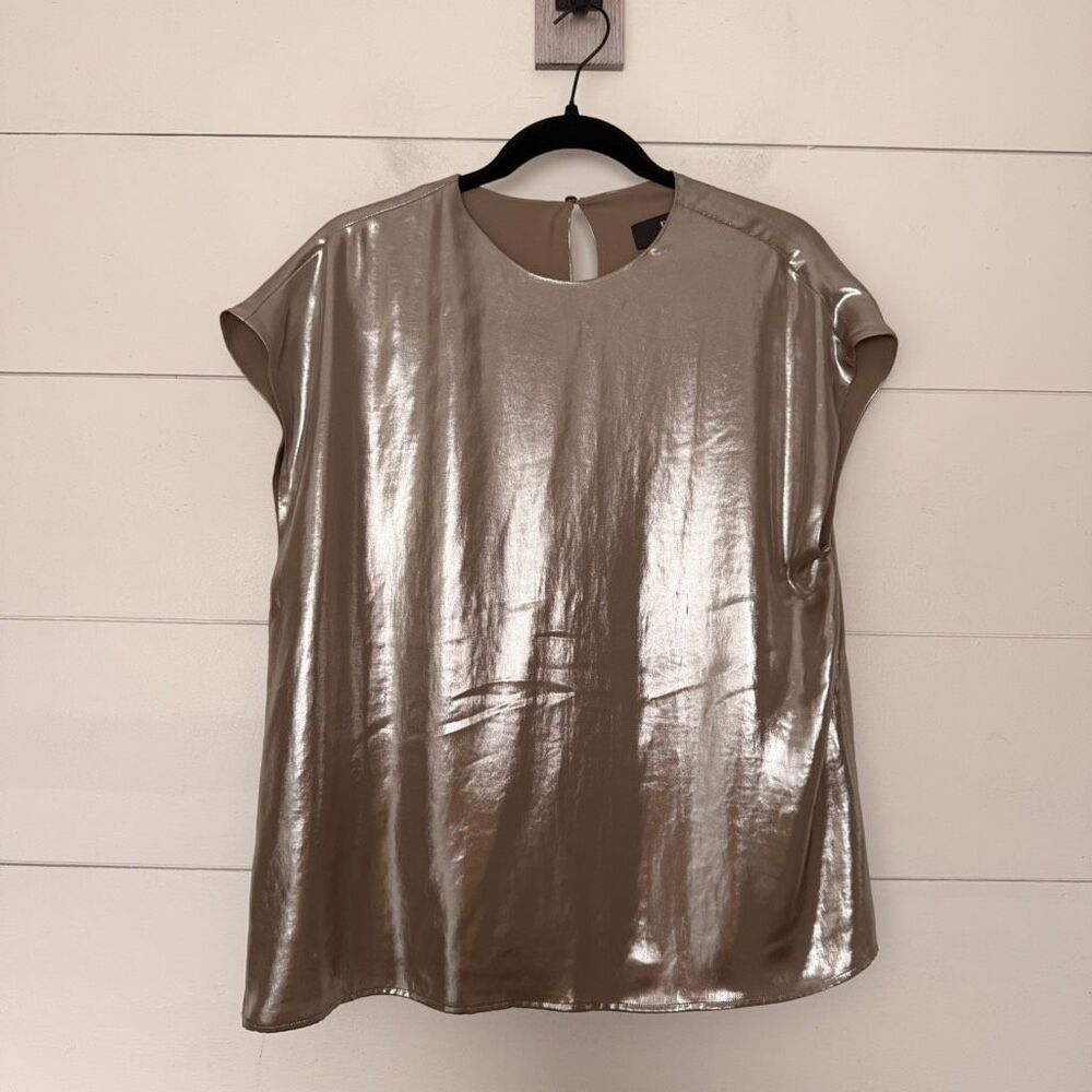 Banana Republic Women’s Medium Metallic Shiny Top
